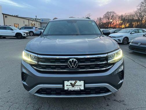 2022 Volkswagen Atlas 3.6L SE w/Technology