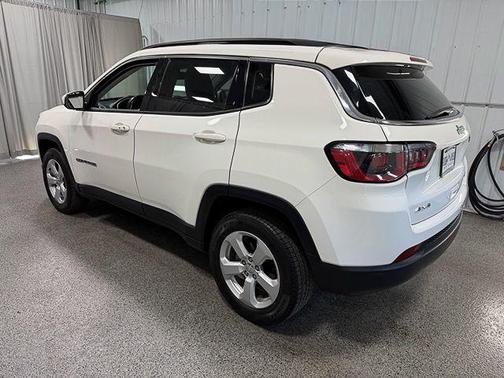 White Clearcoat 2019 Jeep Compass Latitude