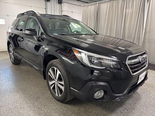 Crystal Black Silica 2019 Subaru Outback 2.5i Limited