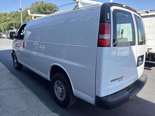 2016 Chevrolet Express 2500 Work Van