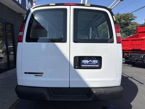 2016 Chevrolet Express 2500 Work Van