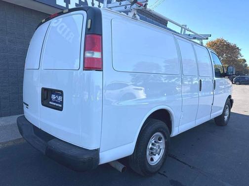 2016 Chevrolet Express 2500 Work Van