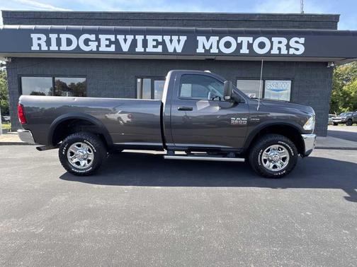 2017 RAM 3500 Tradesman Regular Cab 4x4 8' Box