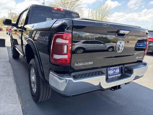 2021 RAM 2500 Laramie Crew Cab 4x4 6'4' Box