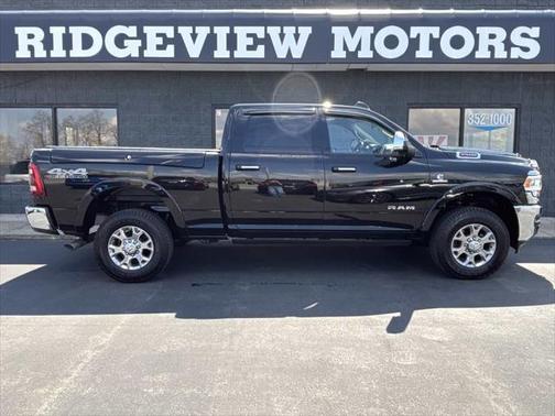 2021 RAM 2500 Laramie Crew Cab 4x4 6'4' Box