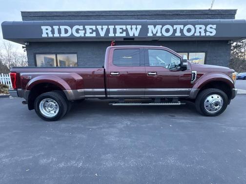 2017 Ford F-450 Lariat