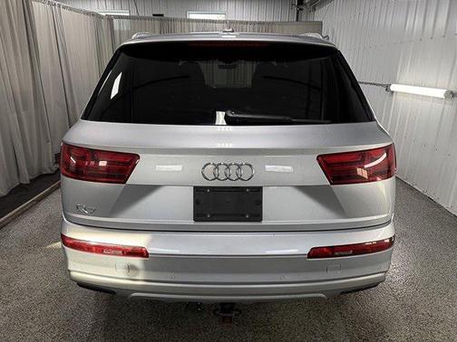 2019 Audi Q7 55 Premium Plus