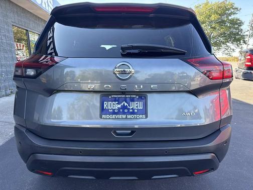 2021 Nissan Rogue S