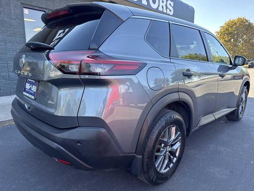 2021 Nissan Rogue S