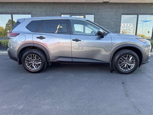 2021 Nissan Rogue S