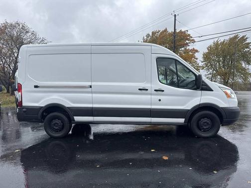 2016 Ford Transit-250 Base