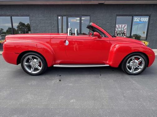 2005 Chevrolet SSR LS