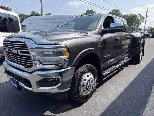 2021 RAM 3500 Laramie Mega Cab 4x4 6'4' Box
