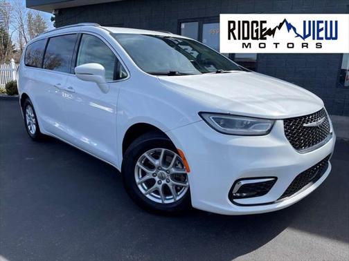 2021 Chrysler Pacifica Touring L