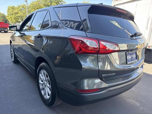 2019 Chevrolet Equinox LS