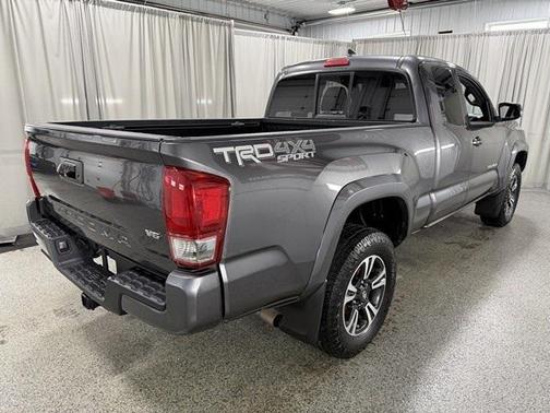 2016 Toyota Tacoma TRD Sport