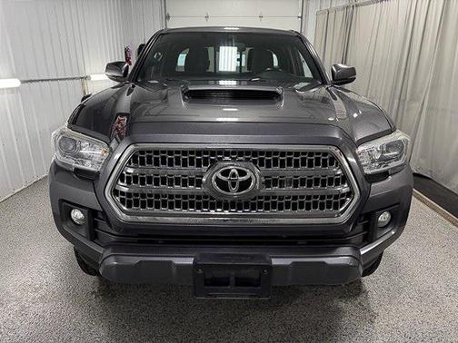 2016 Toyota Tacoma TRD Sport