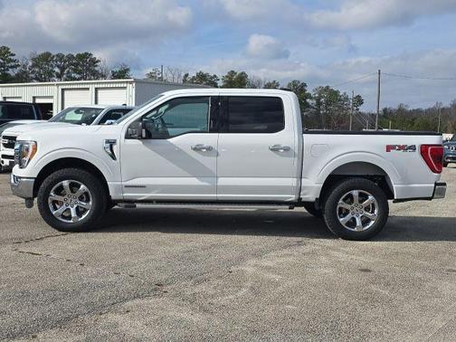 Oxford White 2022 Ford F-150 XLT