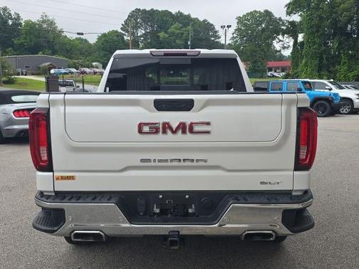 2022 GMC Sierra 1500 SLT