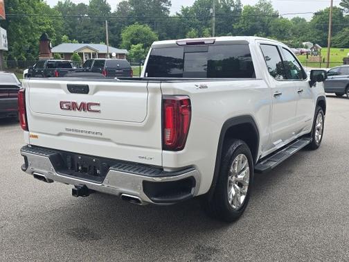 2022 GMC Sierra 1500 SLT