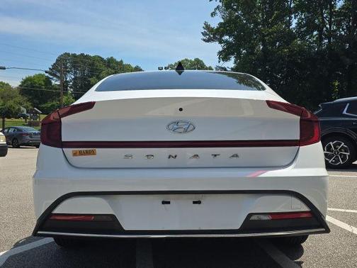 White 2023 Hyundai SONATA SE