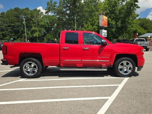 2018 Chevrolet Silverado 1500 CUSTOM