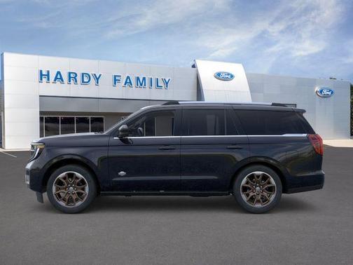 Agate Black Metallic 2026 Ford Expedition King Ranch