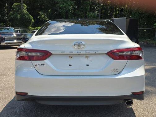 Pearl 2023 Toyota Camry XLE