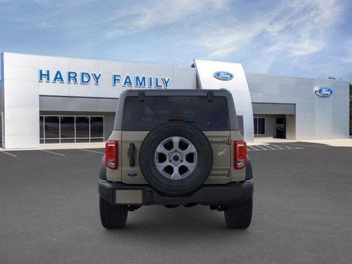 Desert Sand 2026 Ford Bronco Big Bend