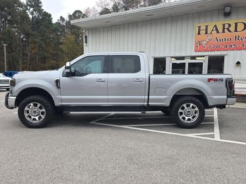 2020 Ford F-250 LARIAT