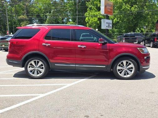 RUBY RED METALLIC TINTED CC 2018 Ford Explorer LIMITED