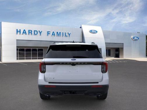 Space White Metallic 2026 Ford Explorer Active