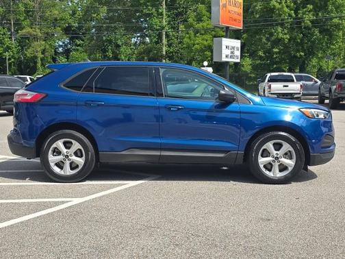 ATLAS BLUE 2023 Ford Edge SE