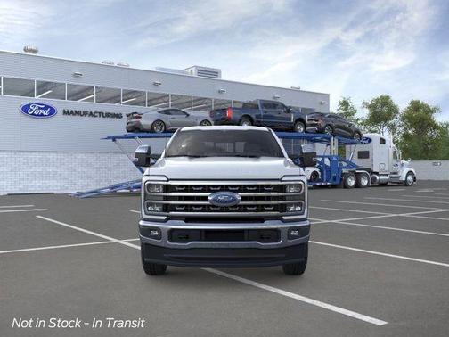 Oxford White 2026 Ford F-350 Lariat Super Duty
