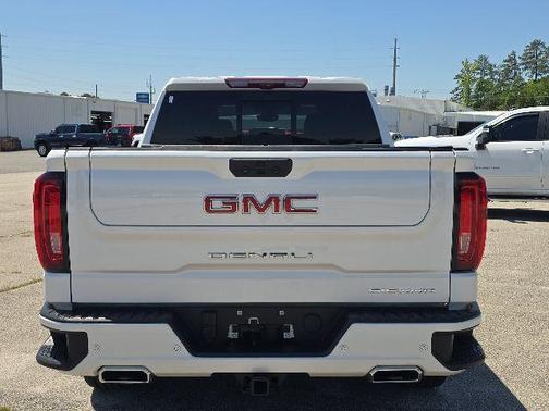 White Frost Tri-Coat 2023 GMC Sierra 1500 Denali