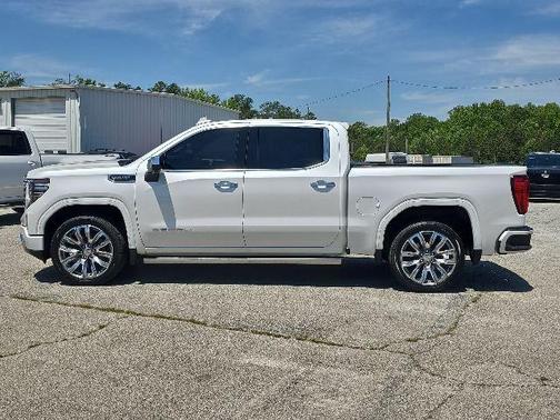 White Frost Tri-Coat 2023 GMC Sierra 1500 Denali