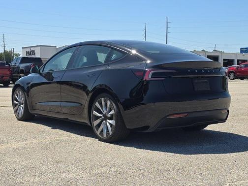 White 2024 Tesla Model 3 Base