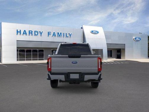 Avalanche 2026 Ford F-250 XL