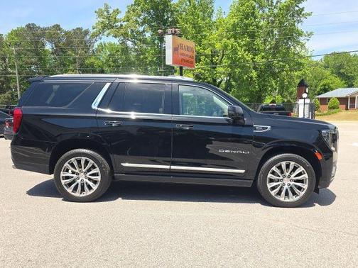 Onyx Black 2021 GMC Yukon Denali