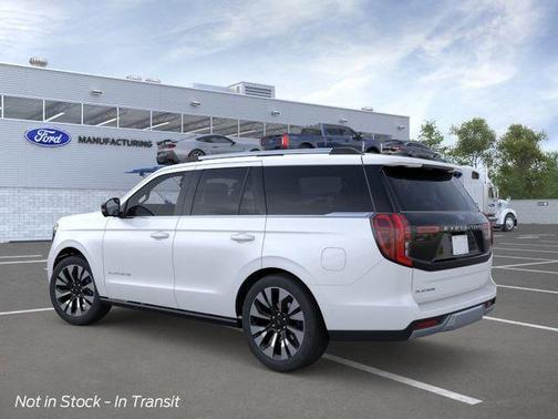 Star White 2026 Ford Expedition Platinum