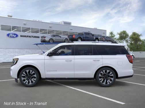 Star White 2026 Ford Expedition Platinum