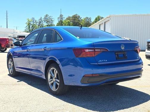 Rising Blue Metallic 2023 Volkswagen Jetta 1.5T SE