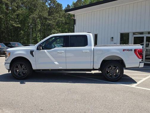 Oxford White 2023 Ford F-150 XLT
