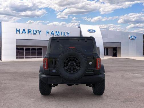 Shadow Black 2026 Ford Bronco Badlands