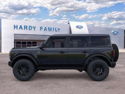 Shadow Black 2026 Ford Bronco Badlands