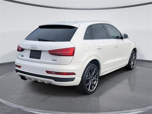 2017 Audi Q3 2.0T Prestige