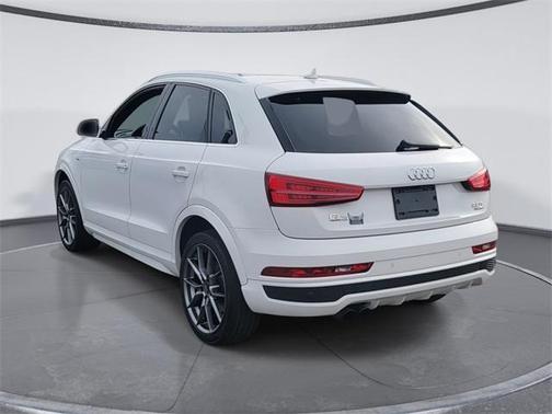 2017 Audi Q3 2.0T Prestige