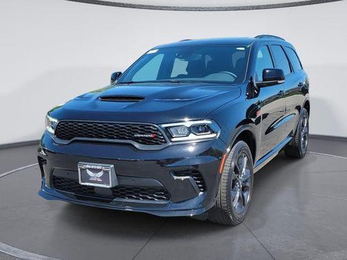 DB Black Crystal Clearcoat 2026 Dodge Durango GT