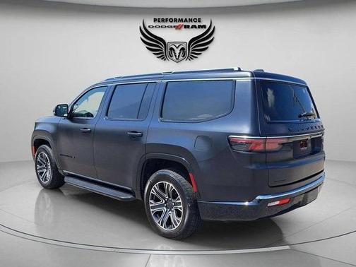 2022 Jeep Wagoneer Series III