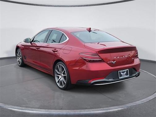 2022 Genesis G70 2.0T